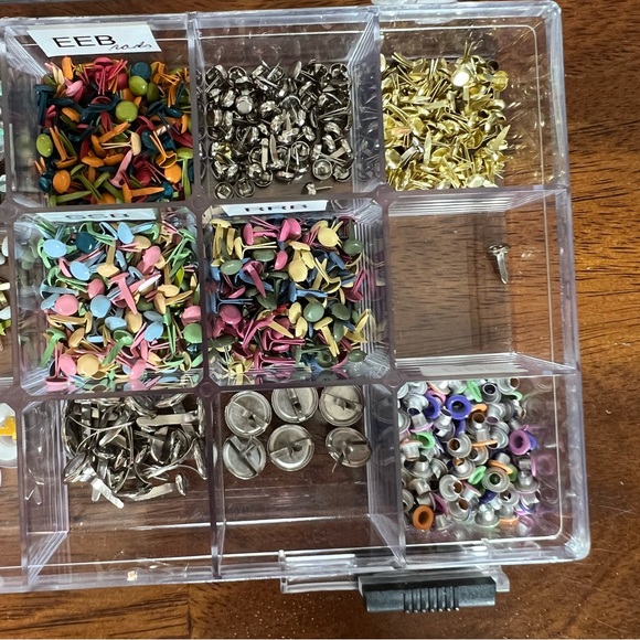 Paper Crafting Brads - 2 boxes with an assortment - Picture 11 of 11